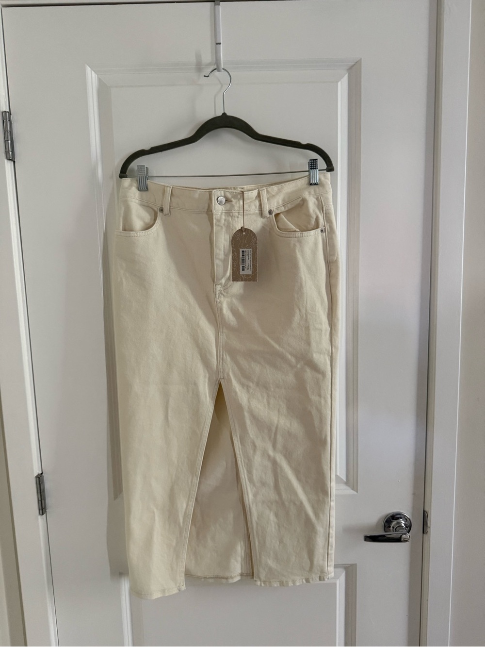 Meshki Acacia Cream Midi Skirt with Front Slit sz XL